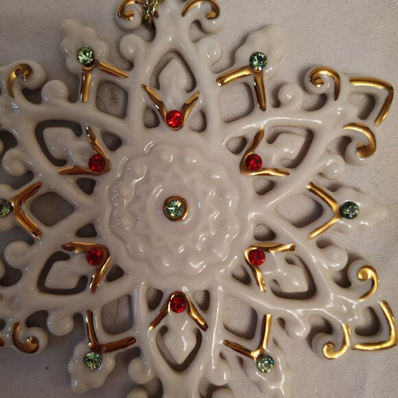 LENOX American By Design 2012 China Snowflake Ornament - Picture 4 of 10